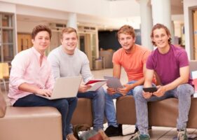 12 Best Gift Ideas for 19 Year Old Boys