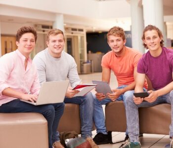 12 Best Gift Ideas for 19 Year Old Boys
